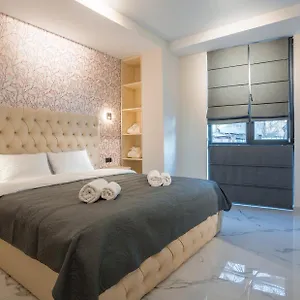 Luxury X By Umbrella Aparthotel